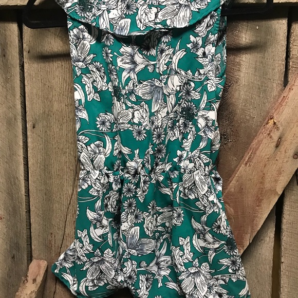 Floral wrap top Japana size small green - Picture 4 of 7